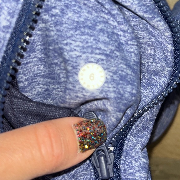 Lululemon Define Jacket Size 6 - Picture 4 of 5
